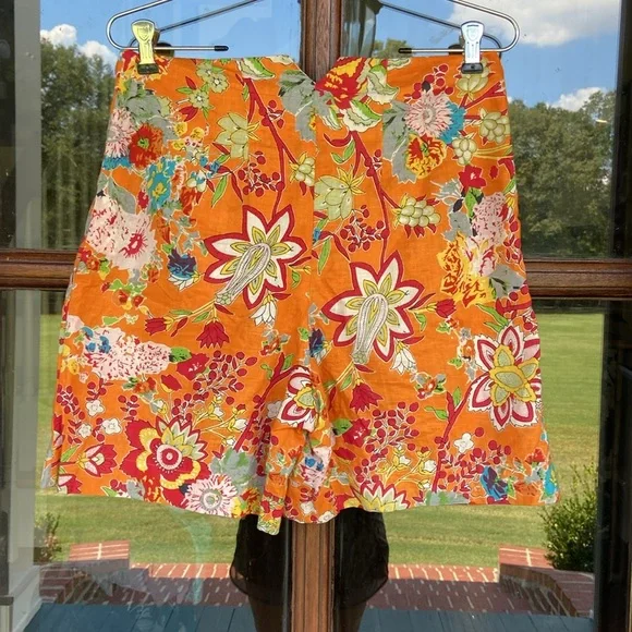 Alix of Bohemia Petra Arancia shorts. Size‎ small